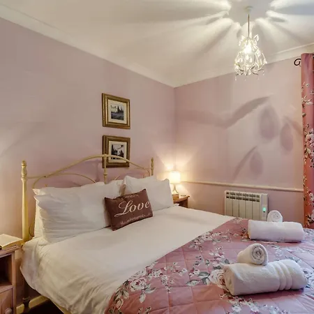 بيت للعطل 1 Bed In 86394 *