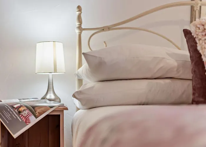 1 Bed In Keswick Oc-86394