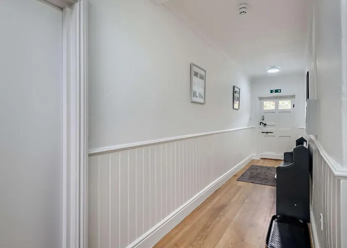 1 Bed In Keswick Oc-86394